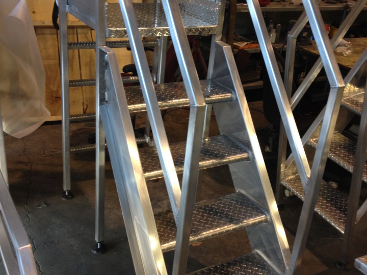 Centre Inox-Commercial-escalier stainless
